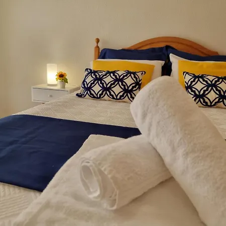 Blue Waves Quiaios דירה *